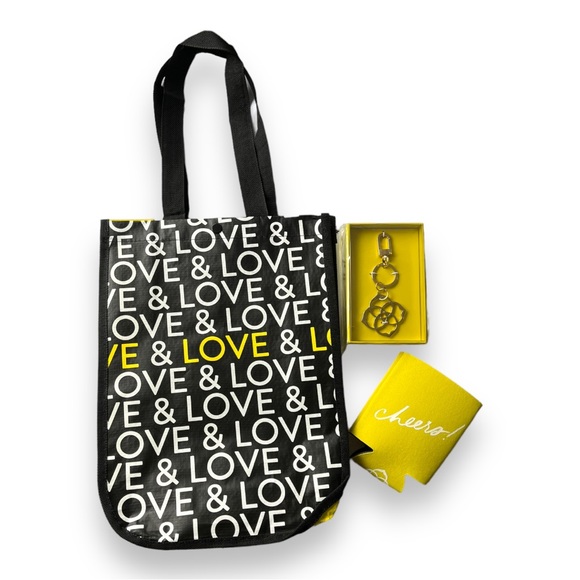 Kendra Scott Lot Dira Medallion Keychain, LOVE Shopping Bag, Cheers Beer Koozie - Picture 2 of 7
